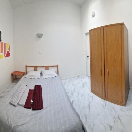 Bed And Breakfast Chez L'Habitant Марсилия Екстериор снимка