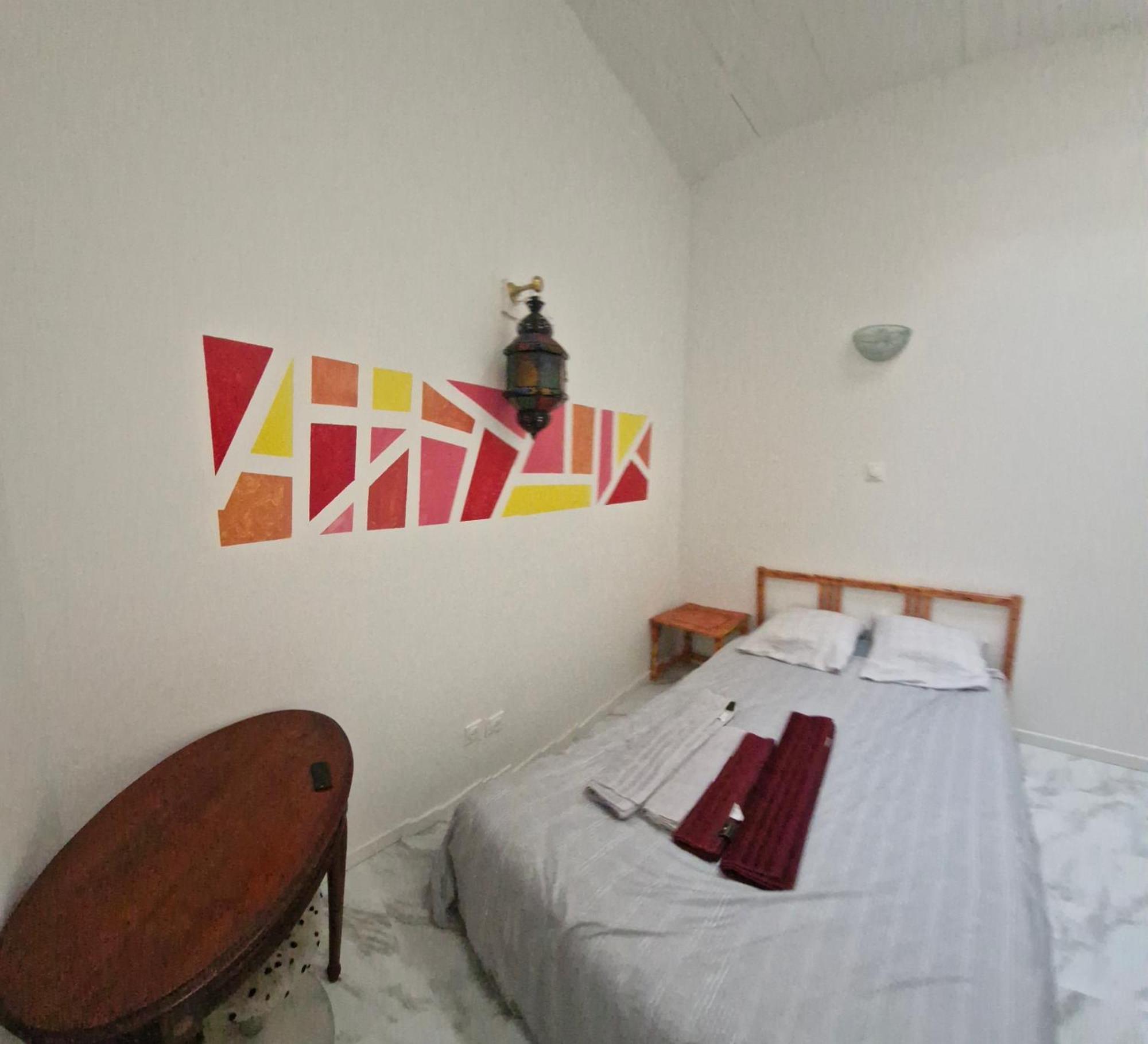 Bed And Breakfast Chez L'Habitant Марсилия Стая снимка
